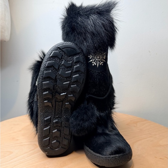 NWOT Oscar Sport real GOAT FUR Apres Ski Black Boots Size 7 US 38 EU - Picture 8 of 9